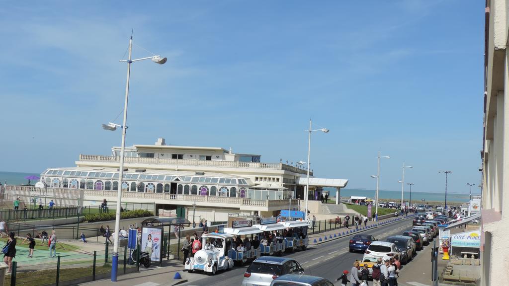 Esplanade Front De Mer 109 1Er Etage Lit Fait Wifi Taxe De Sejour Incluse Le Tréport Esterno foto
